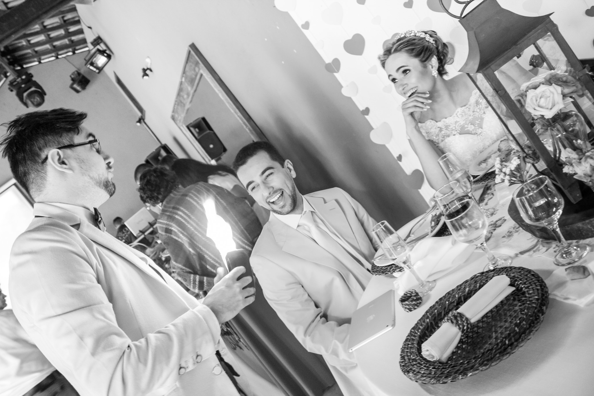 Uma festa Inesquecível: ilusionismo para casamento